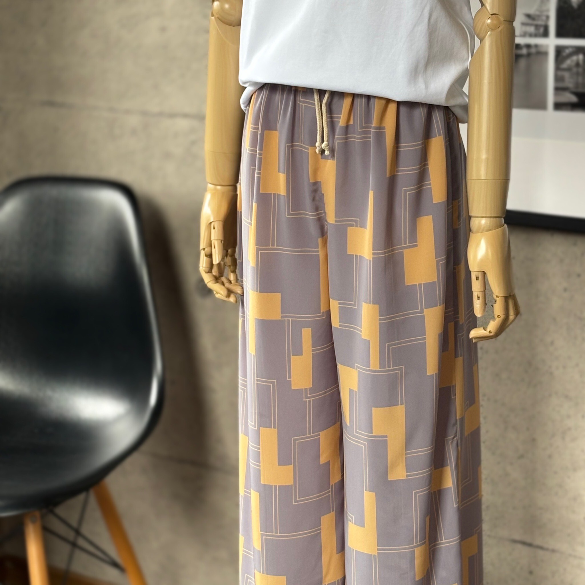 作品例　ワイドパンツ
