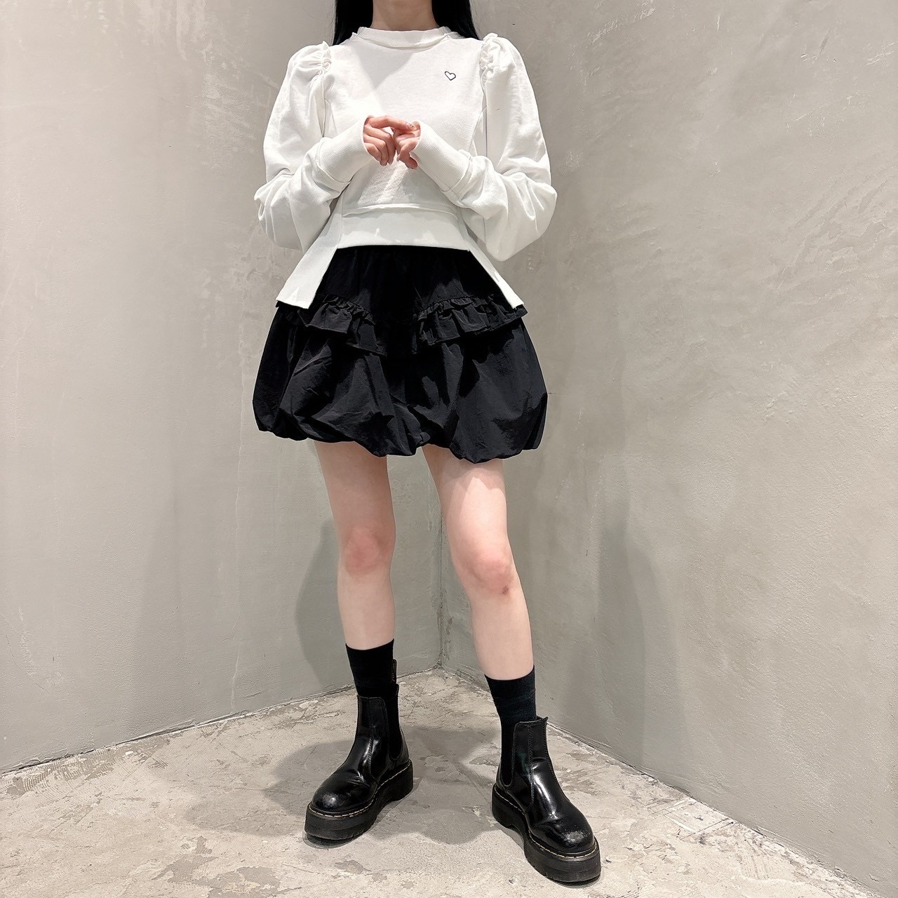 Staff：148cm ／BLACK