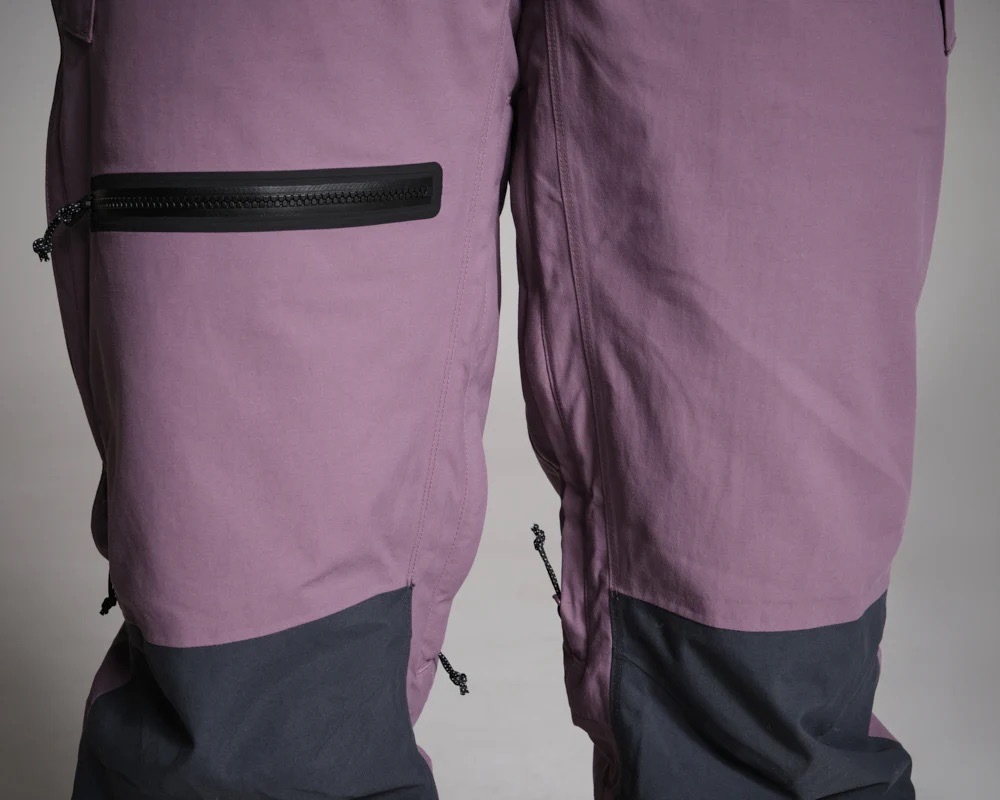 ジップ付きカーゴポケット