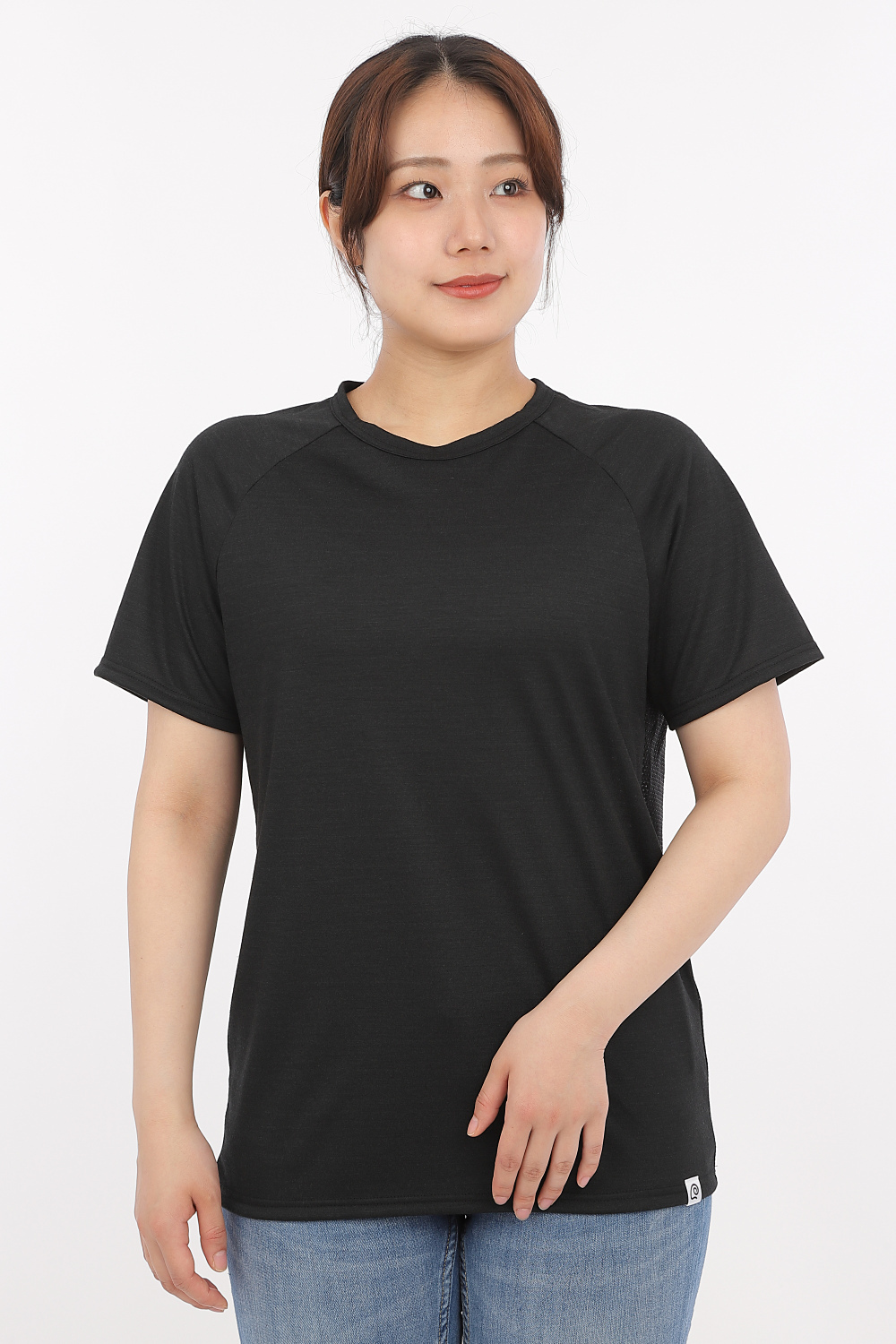 サイズS（女性：身長154cm）