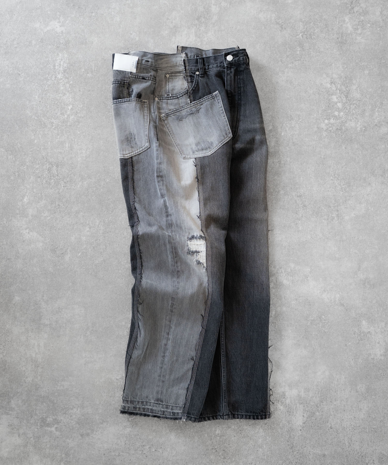 ブラック_センターダーク