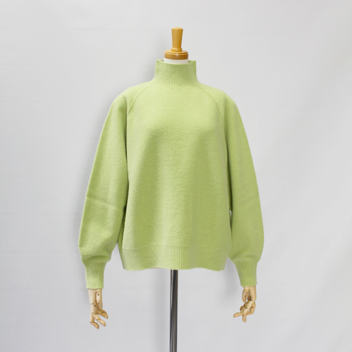 ライトグリーン