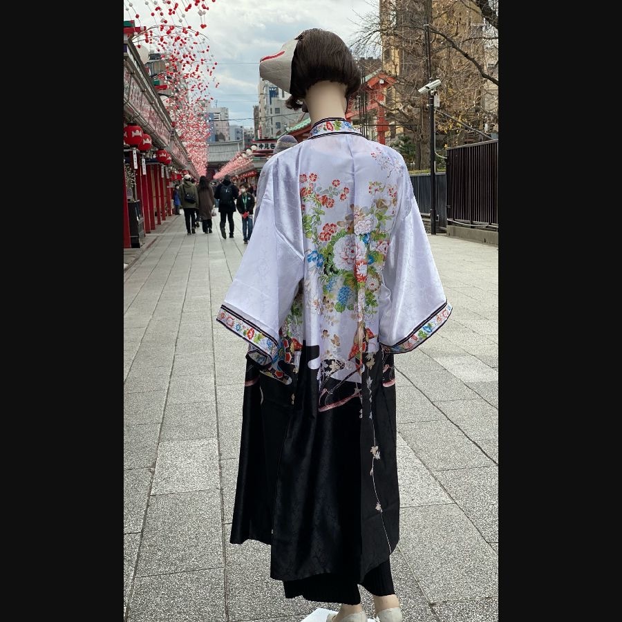 気分はlisa 花車 Kimono ローブ Flower Buggy Kimono Robe Ladies Polyester 100 Long 着物 和服 和柄 和風 和モダン 和コーデ 和ローブ コート マント ガウン 部屋着 コスプレ 衣装 天女 羽衣 お出かけ 日本土産 人気 日本製