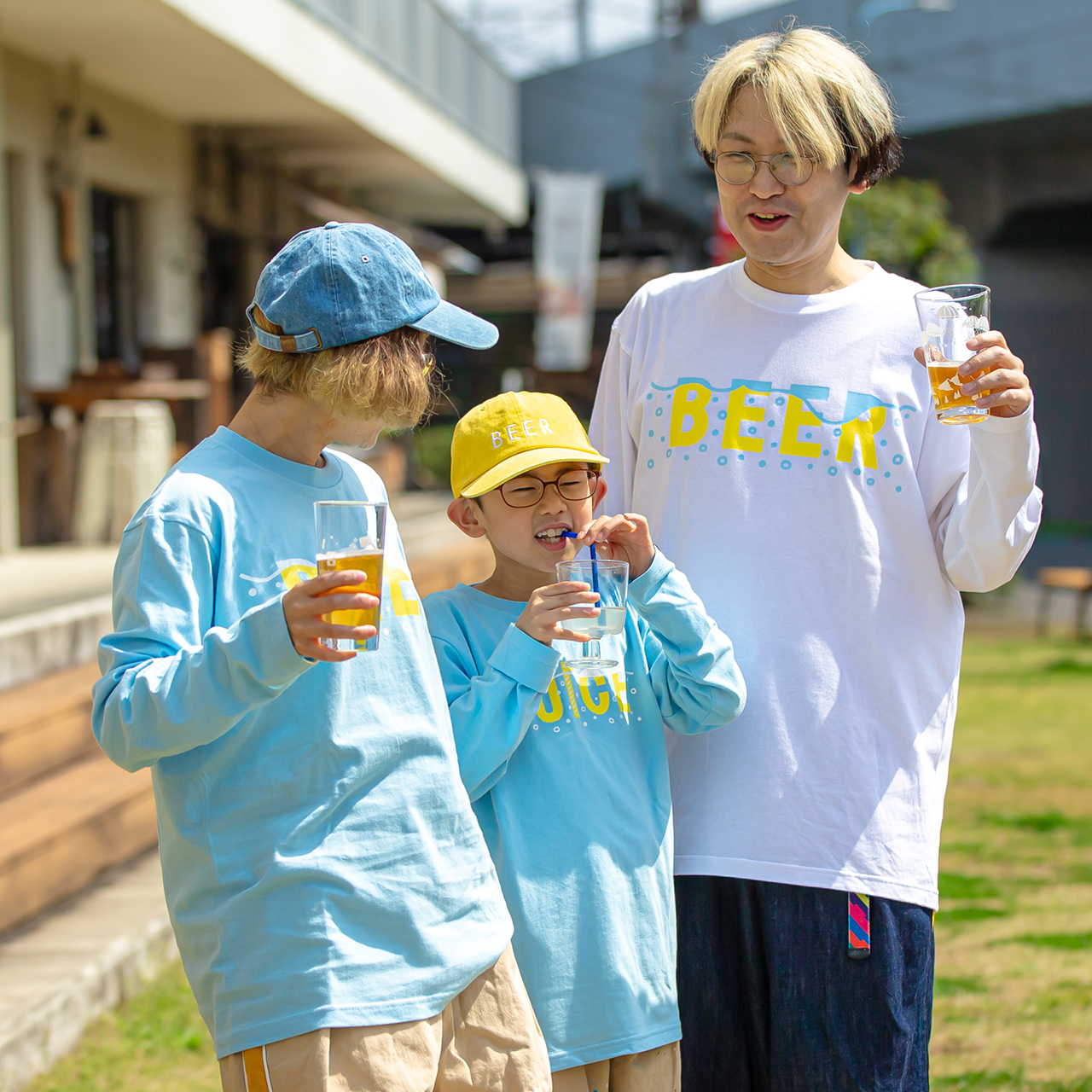 家族みんなで乾杯