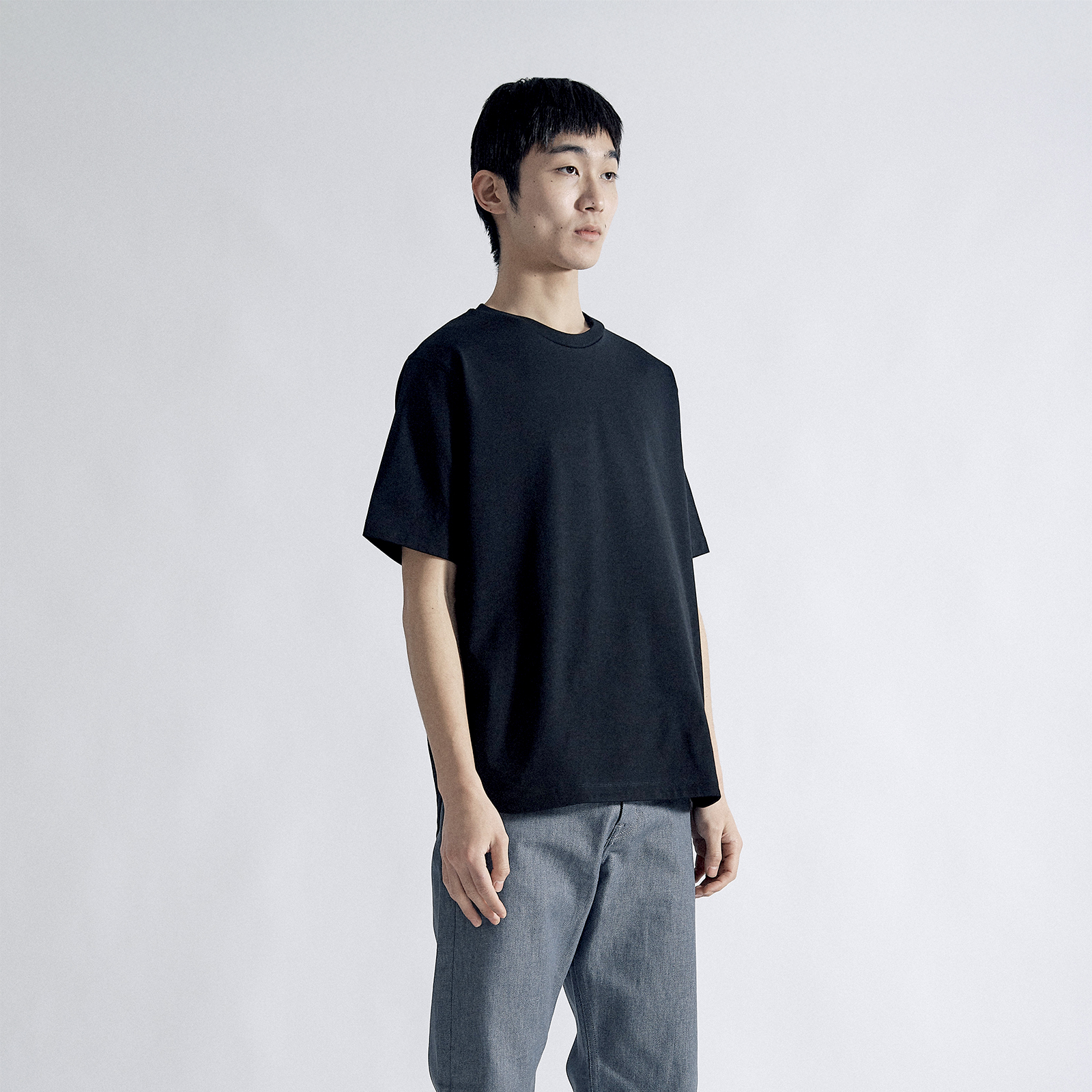MODEL：188cm・SIZE4/XL