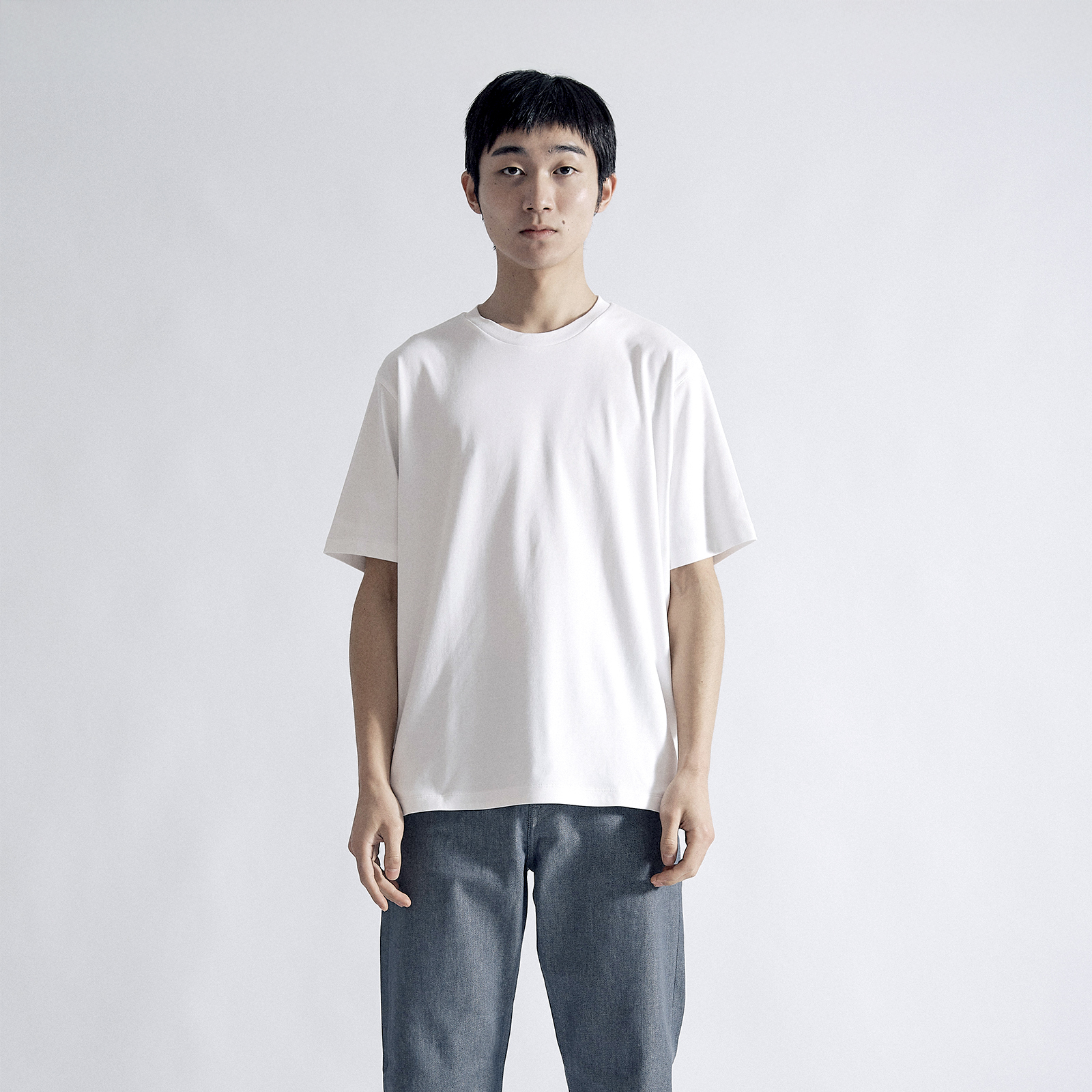 MODEL：188cm・SIZE4/XL