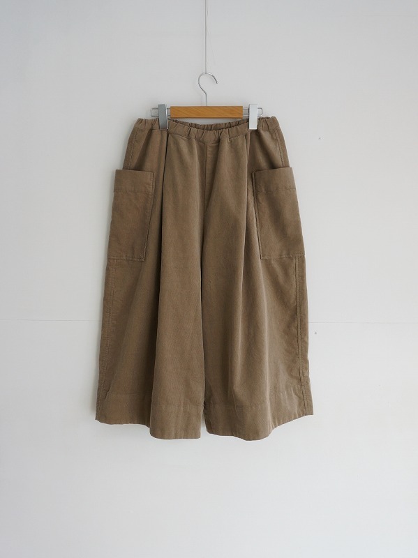 アッシュベージュ