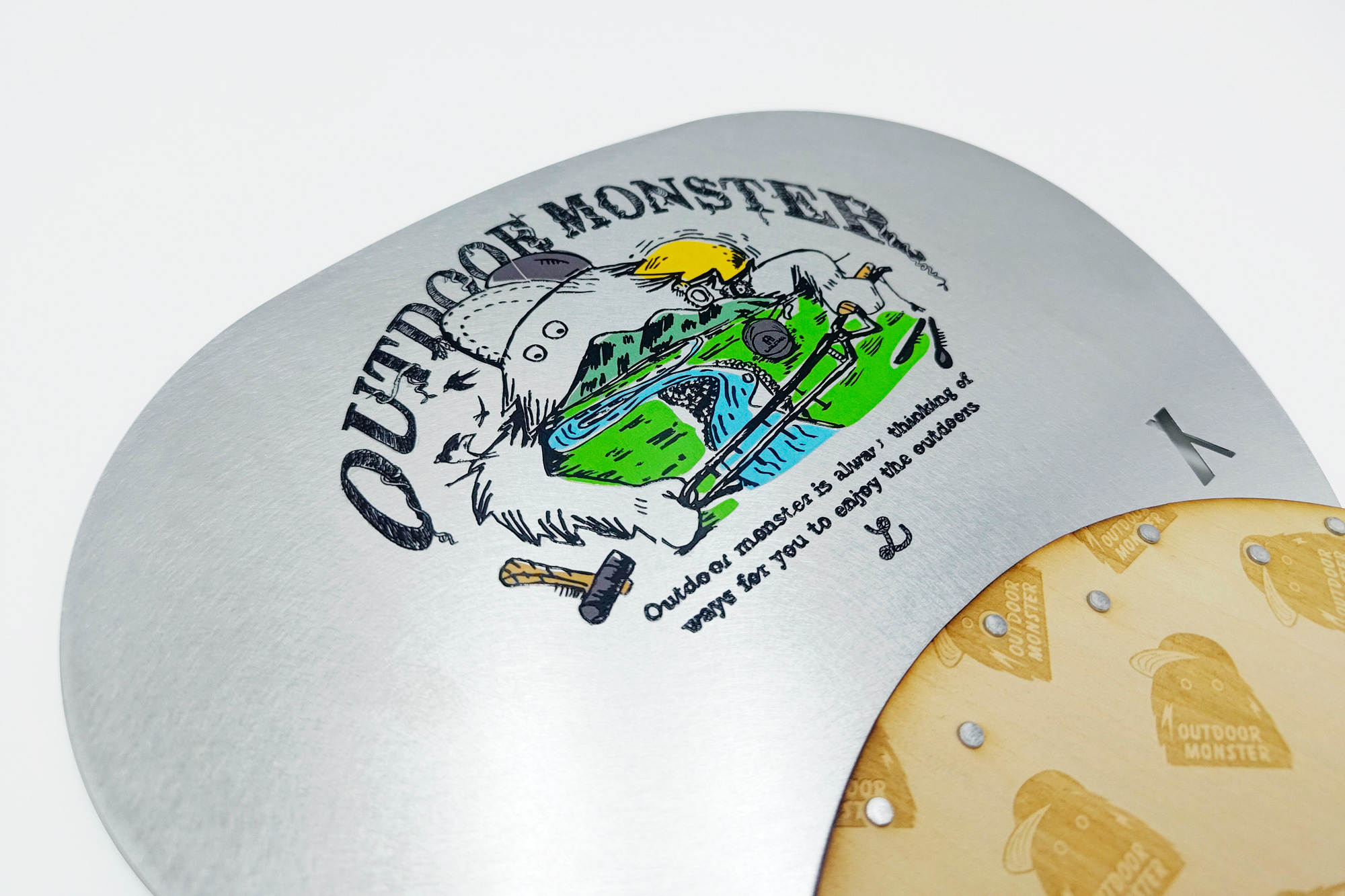 アウトドアモンスター】LALPHA x TRIPATH メタルうちわ | アウトドア