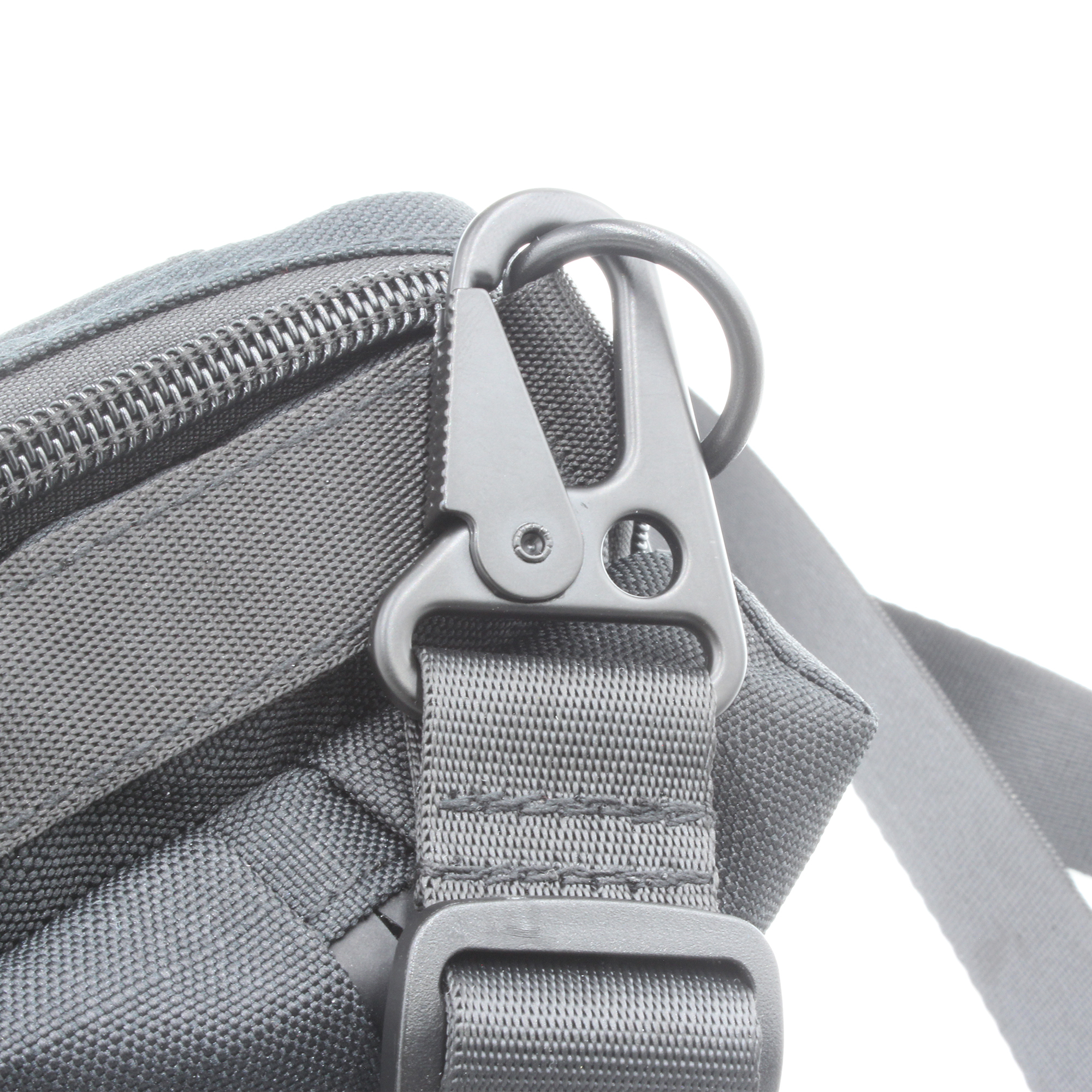 特徴的な三角カンを使用。見た目と使いやすさを両立しています。