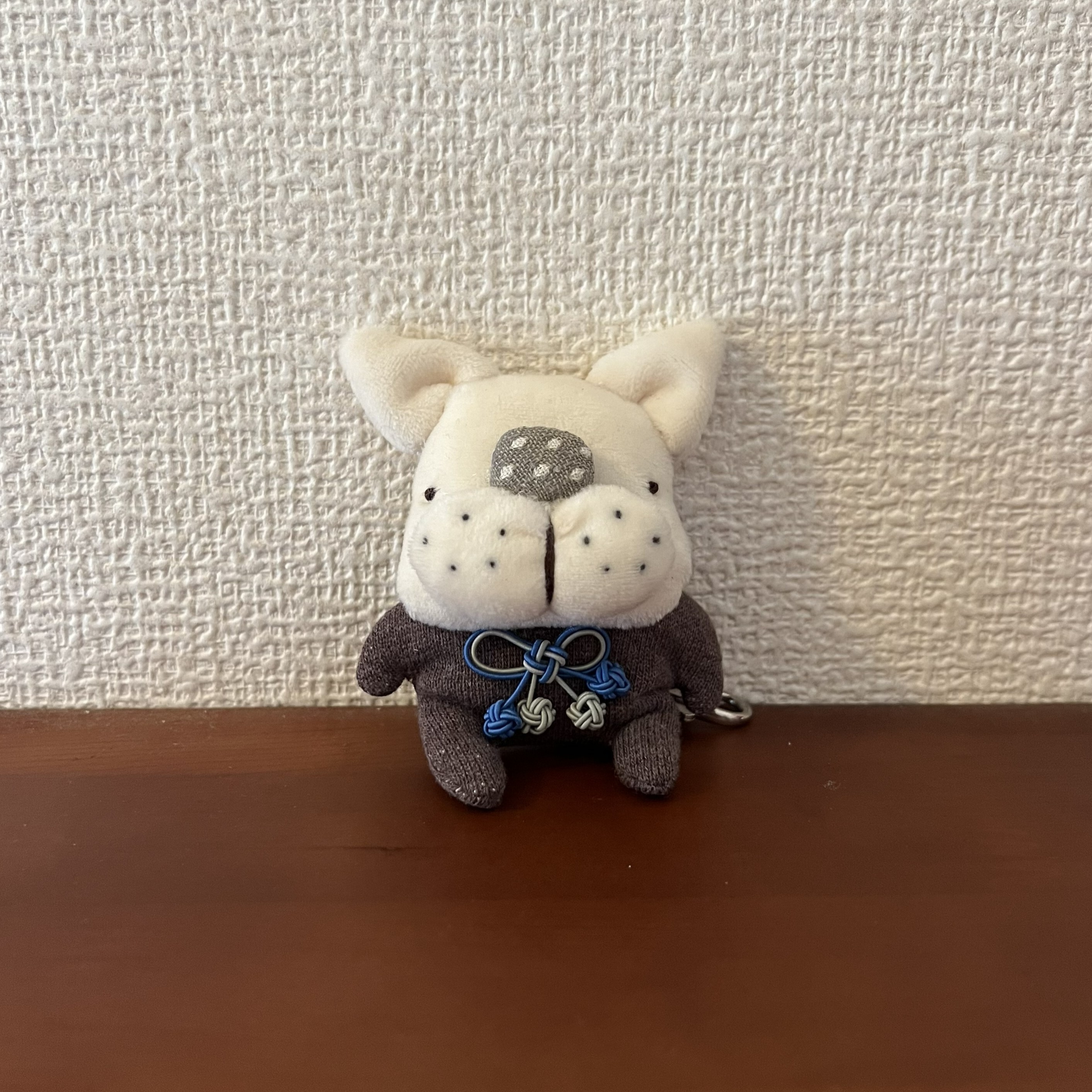 グレーのお鼻（正面）