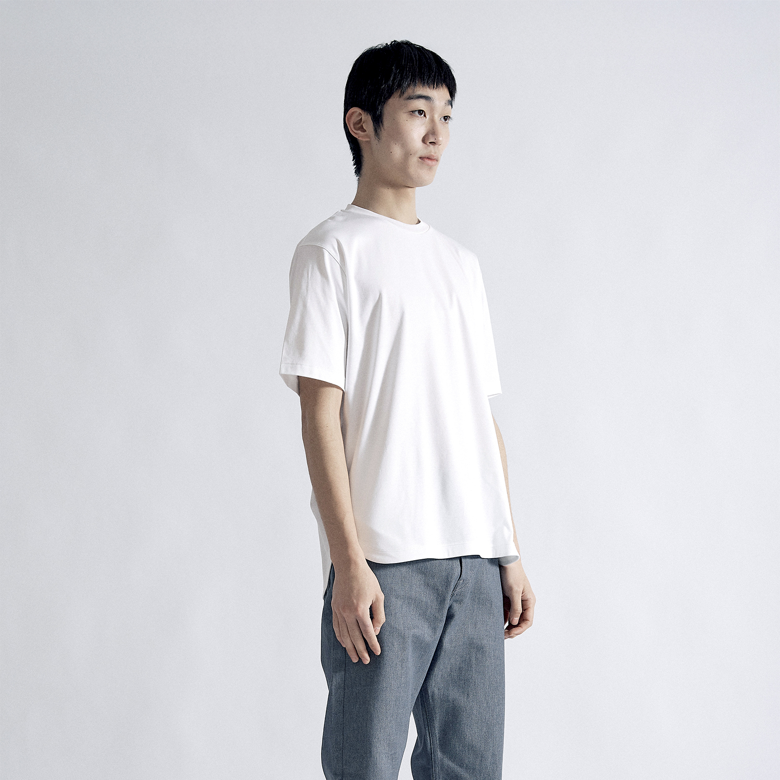 MODEL：188cm・SIZE4/XL