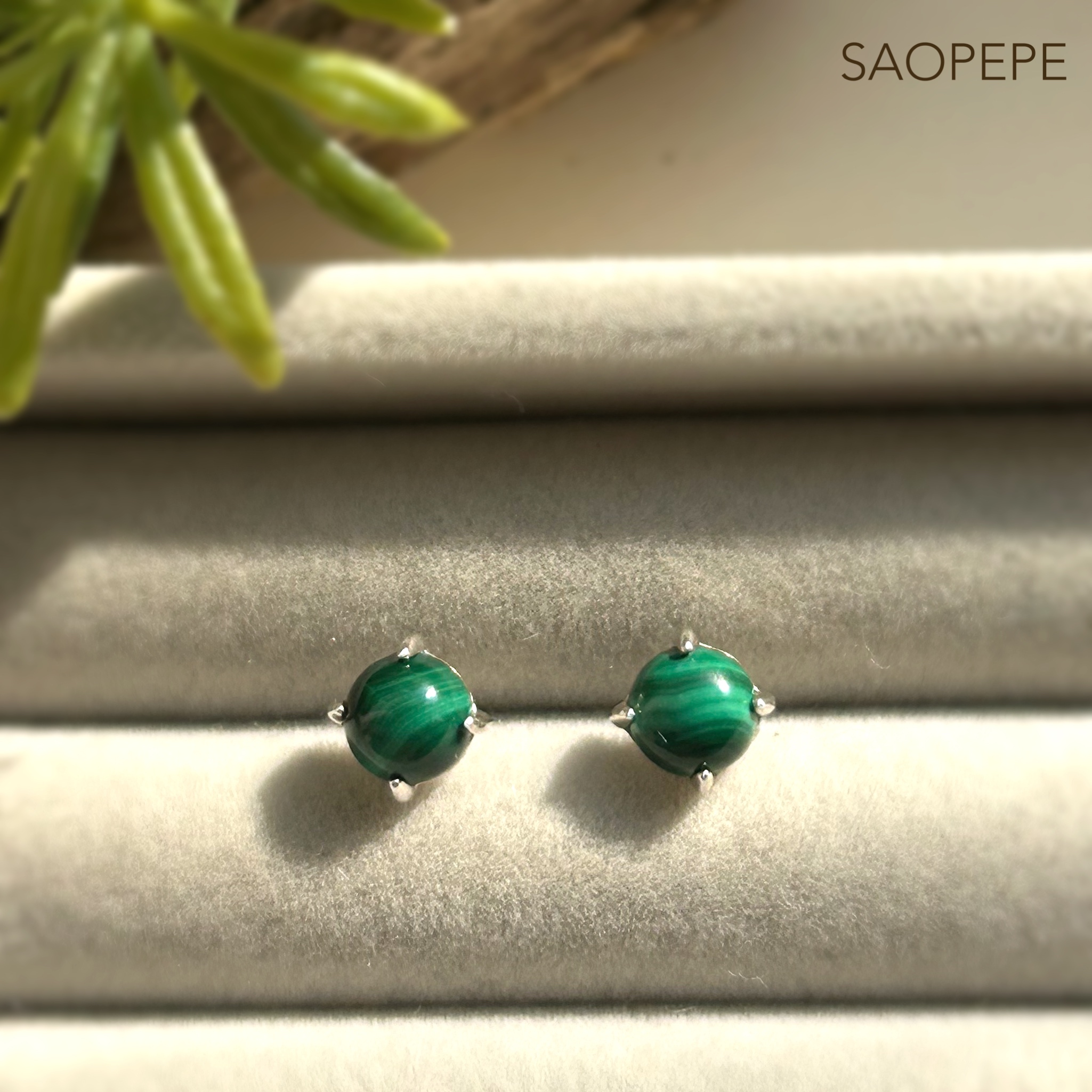 縞模様が美しいマラカイト