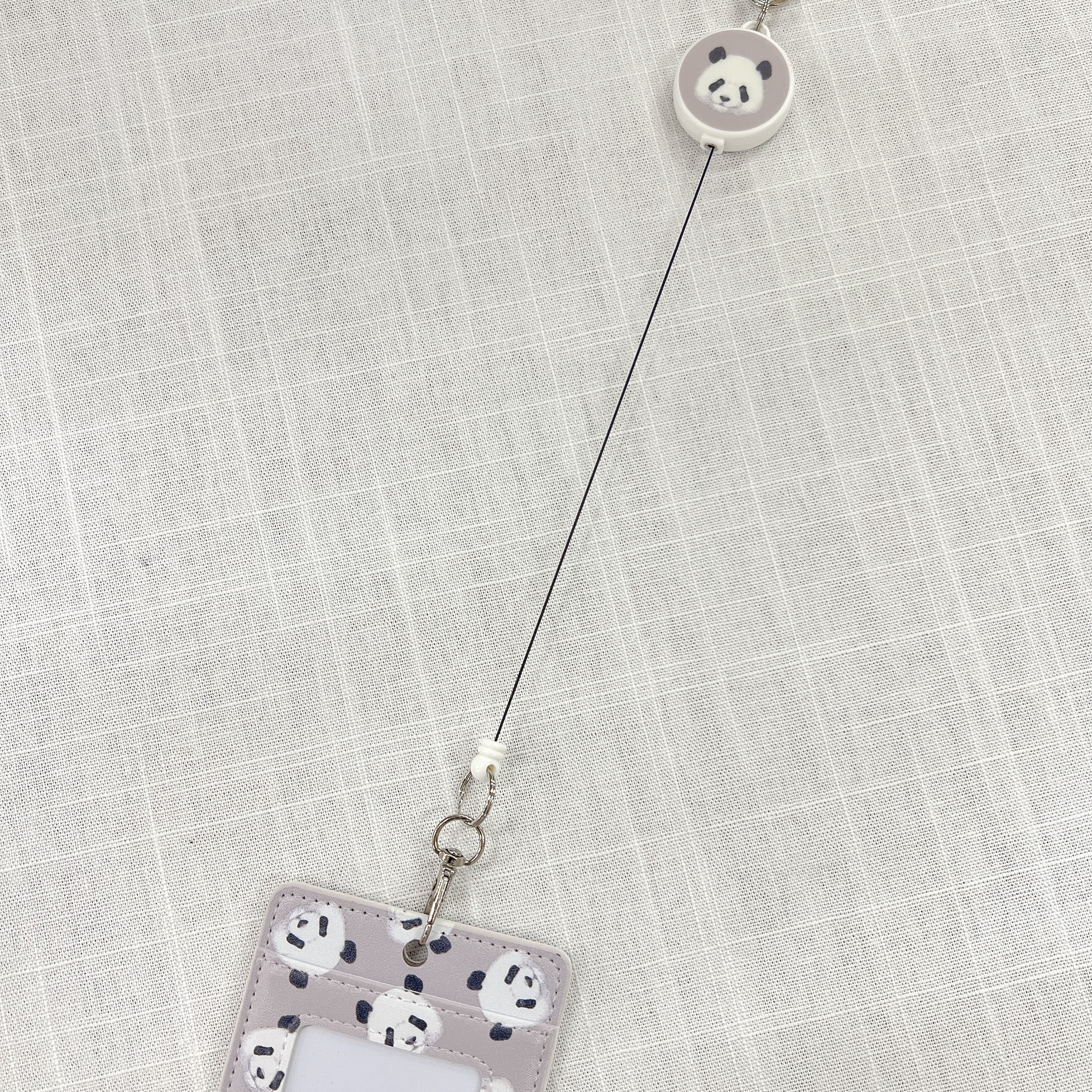 コードリールがビヨーンと75cmも伸びます