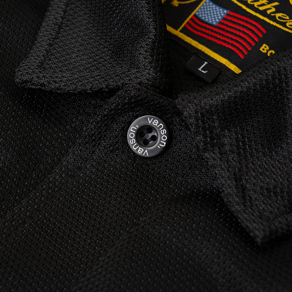 ボタンにもvanson文字。