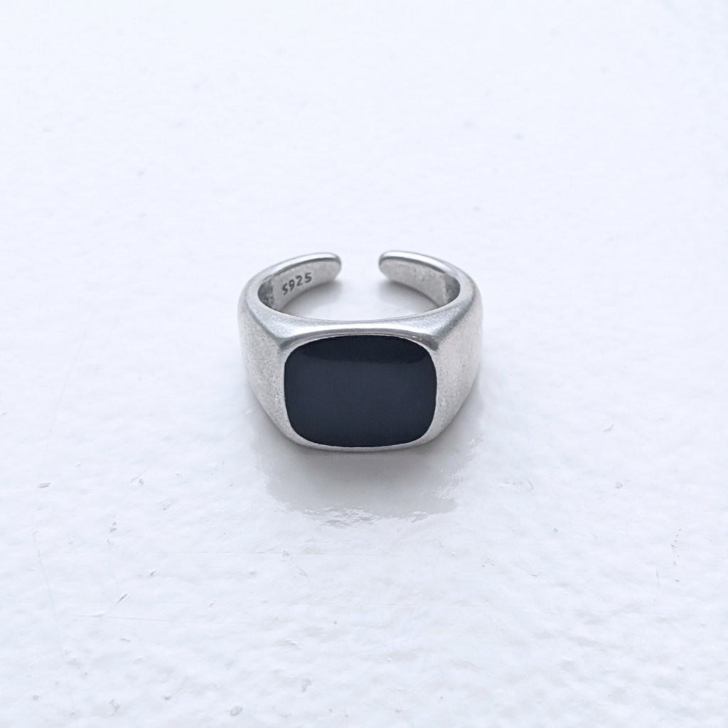 stone ring 3,300円