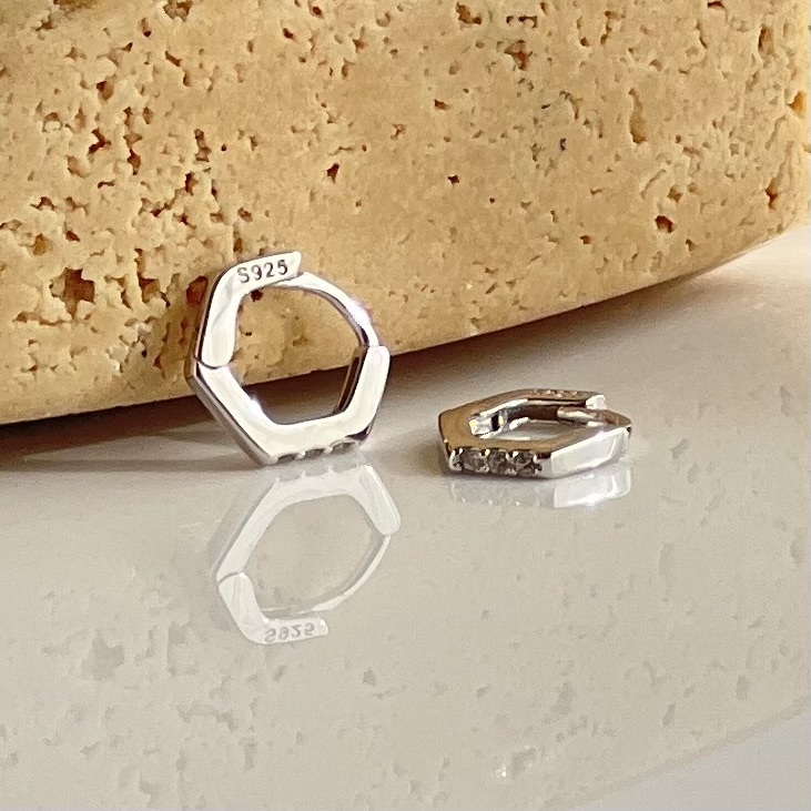 ペンタゴンワンタッチピアスsilver925