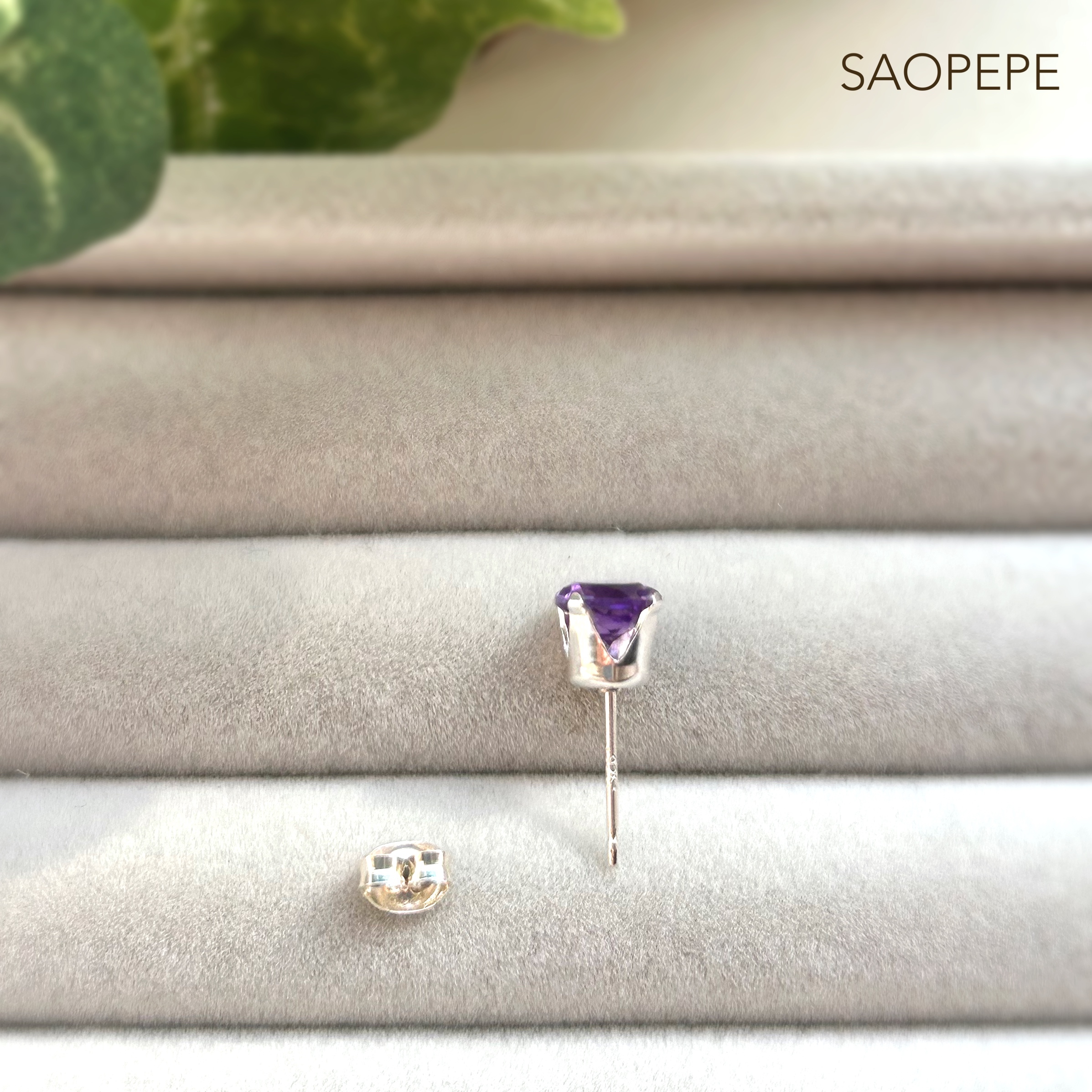 "925"の刻印(SV925)があります