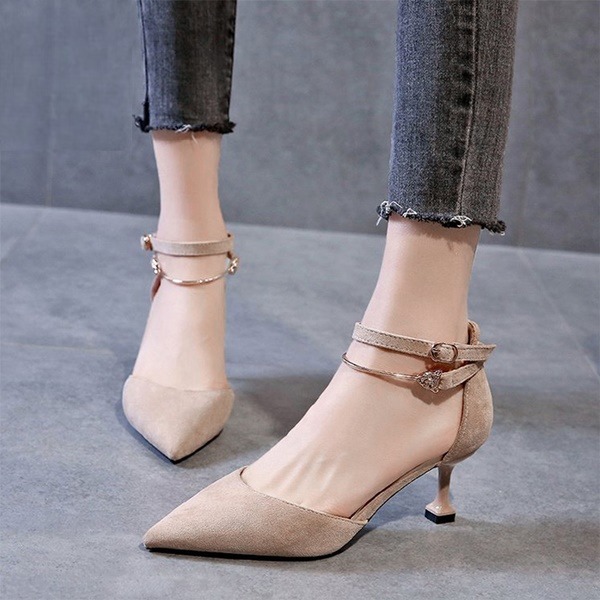 ベージュ×ヒール6cm