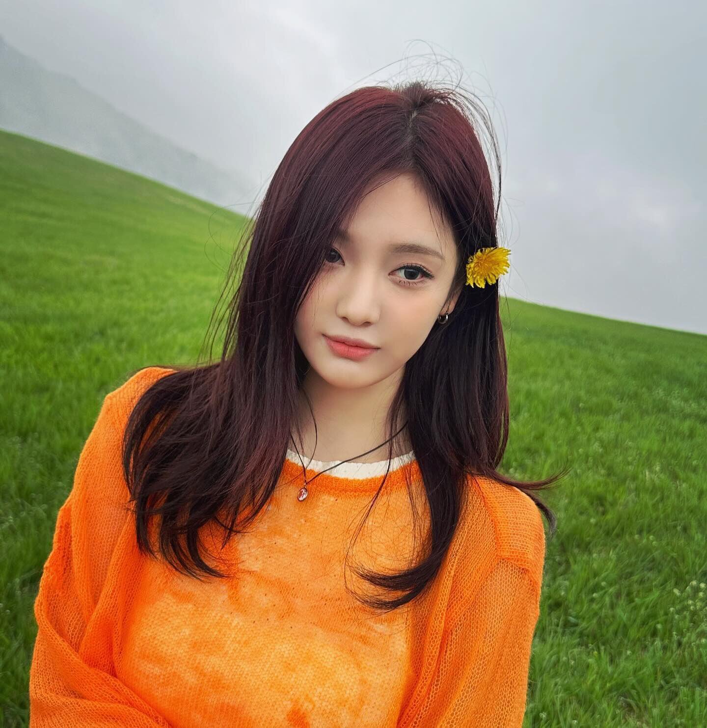 ☆aespa ニンニン 着用!!【Gyeong】Star Mohair Knit ☆aespa ニンニン 着用!!【Gyeong】Star Mohair Knit