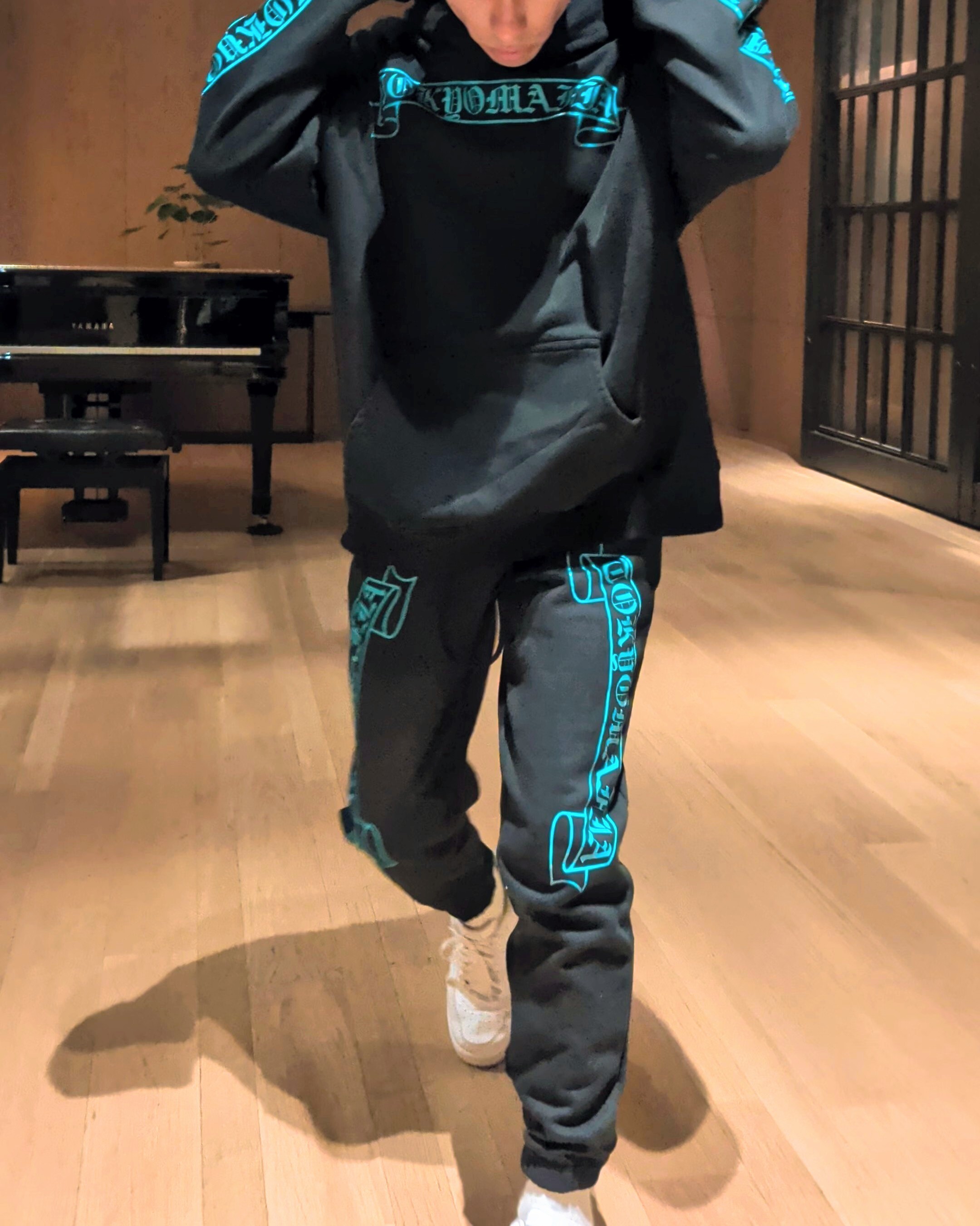 180cm 63kg : Mサイズ着用