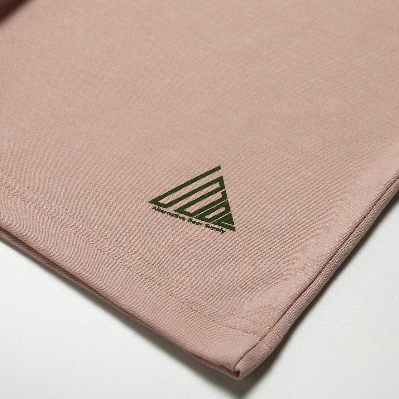 背面ワンポイント