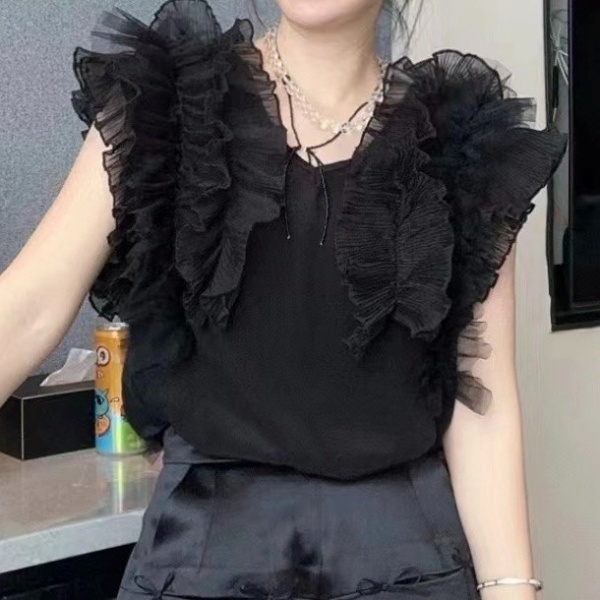 ブラック