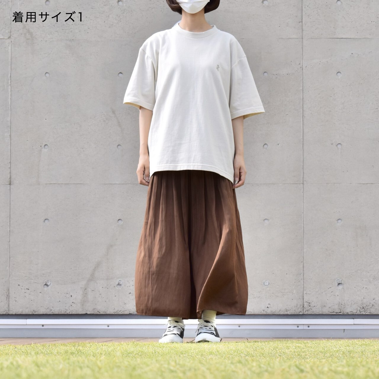 ＜画像は横にスライドできます＞