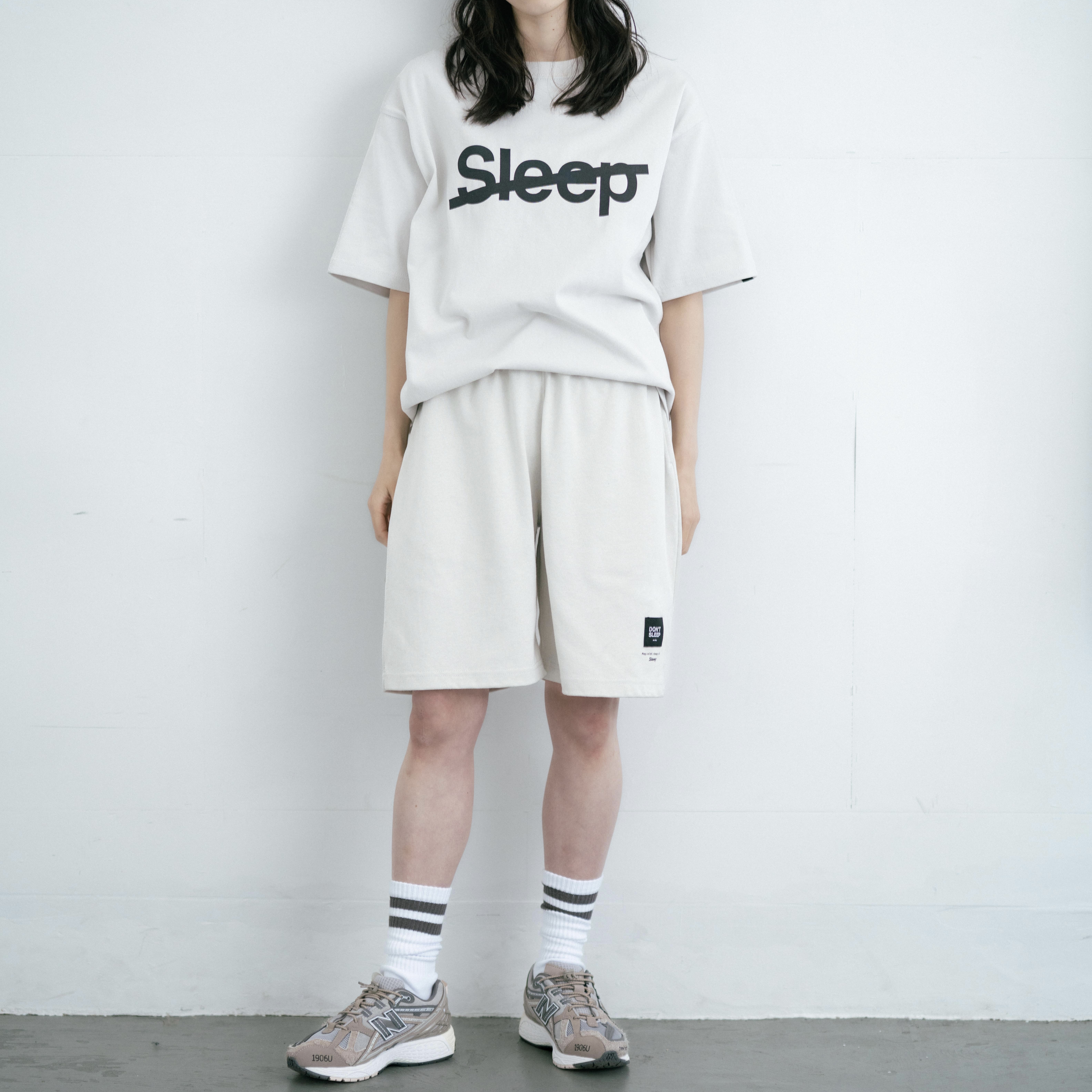 女性モデル165cm グレー／Mサイズ着用