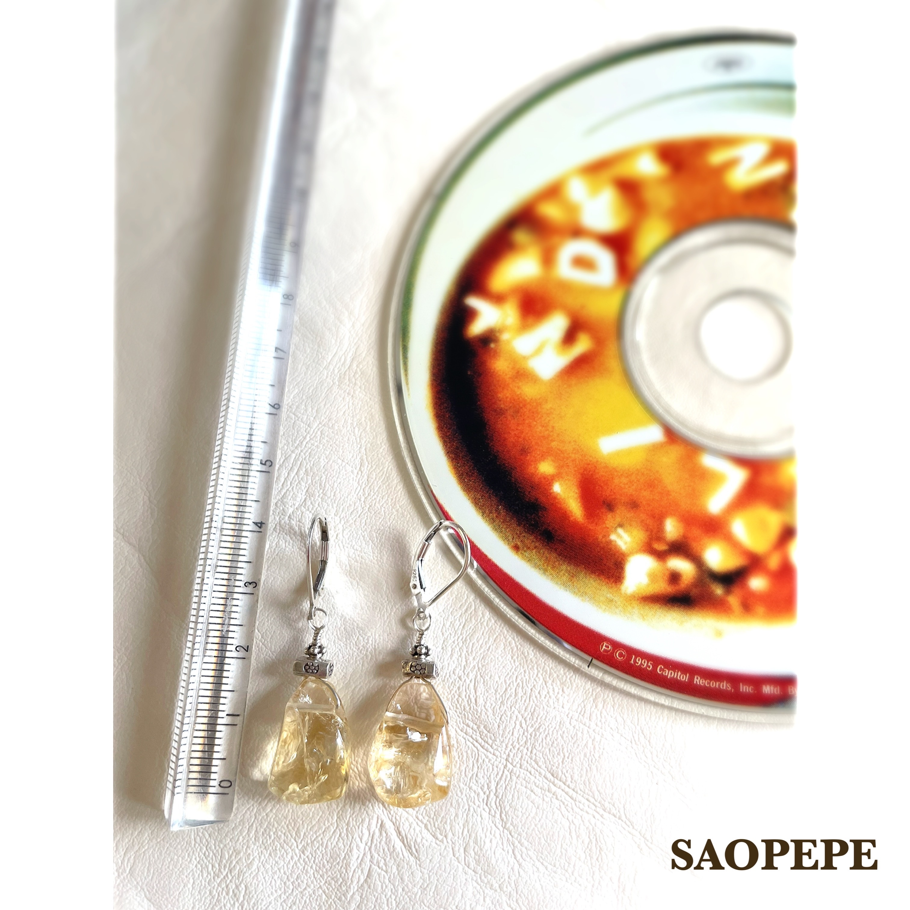 Size感：CD(直径12cm）との比較