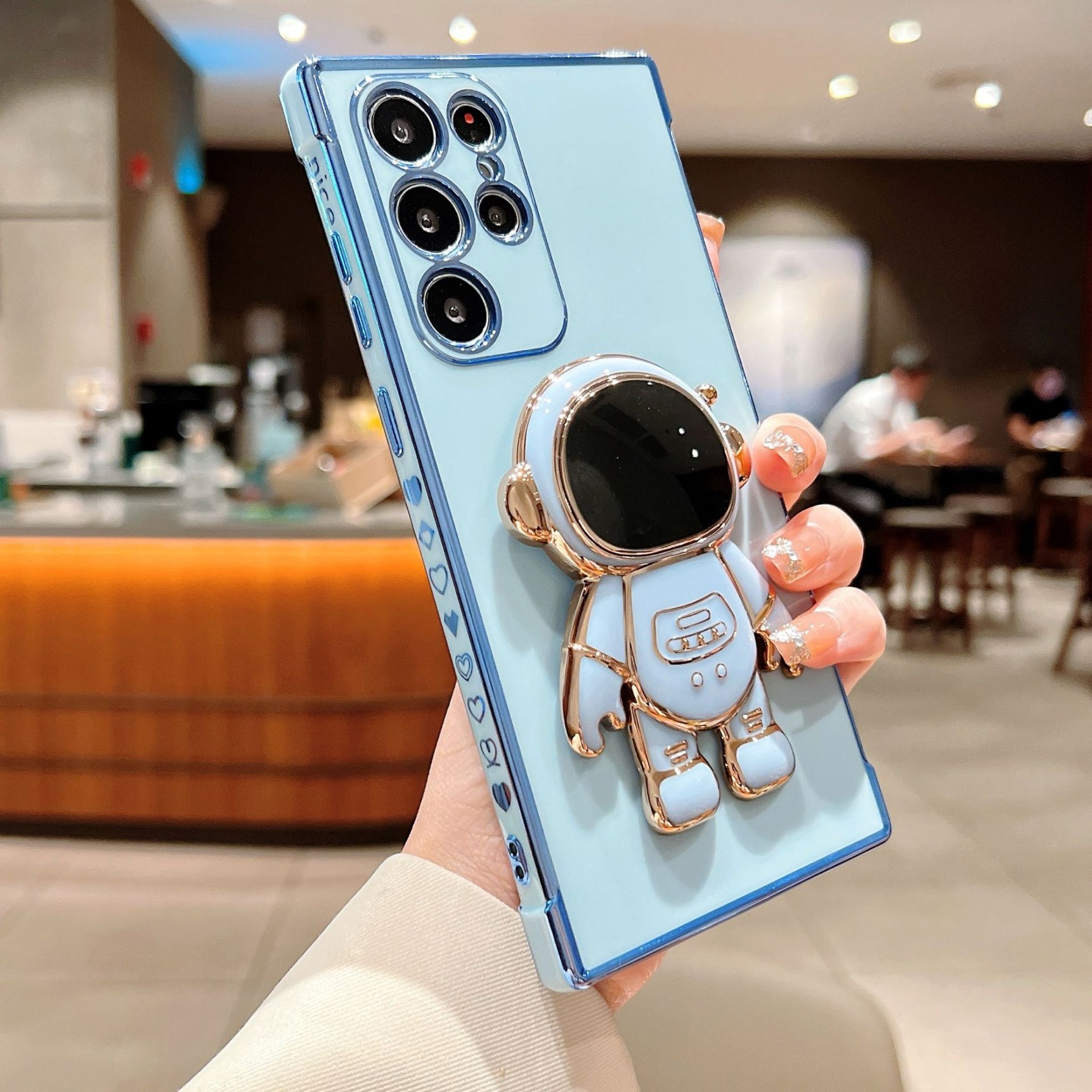 スカイブルー