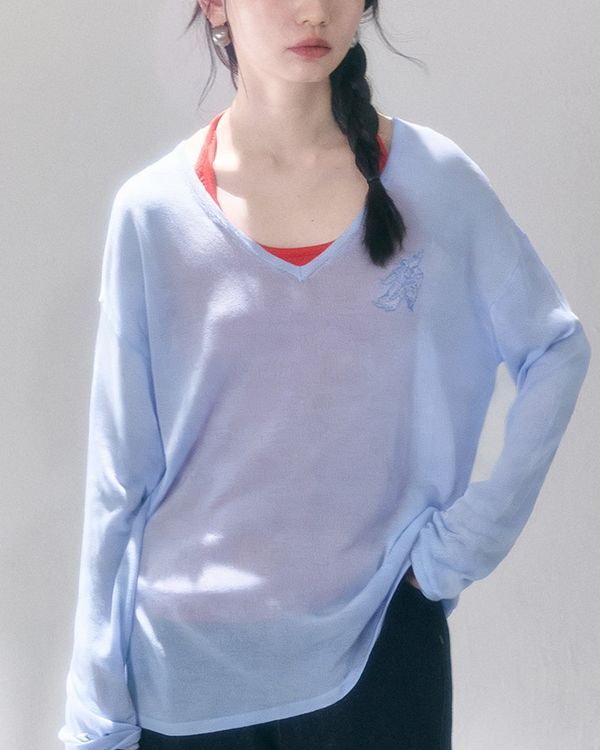 ブルー