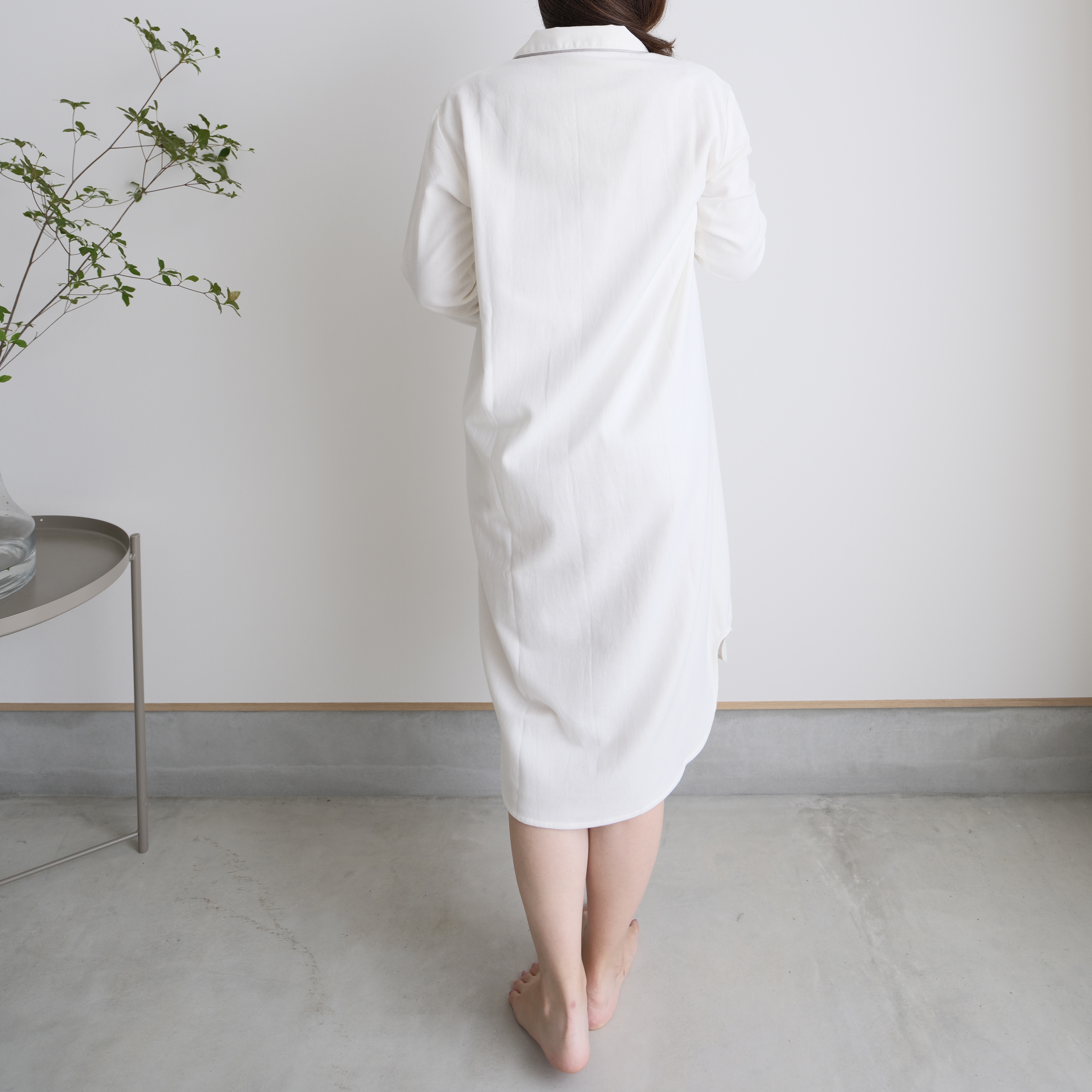 model 155㎝ Sサイズ オフホワイト