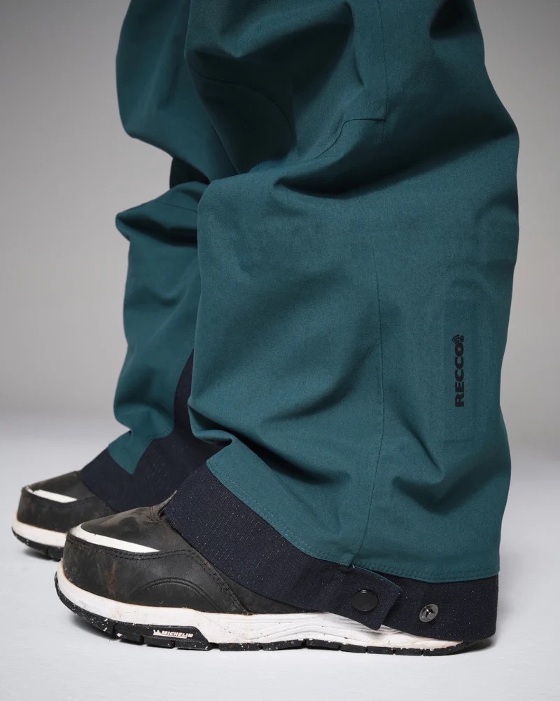 TechSteelⓇ by FOV カフ＆キックパッチで圧倒的な耐久性