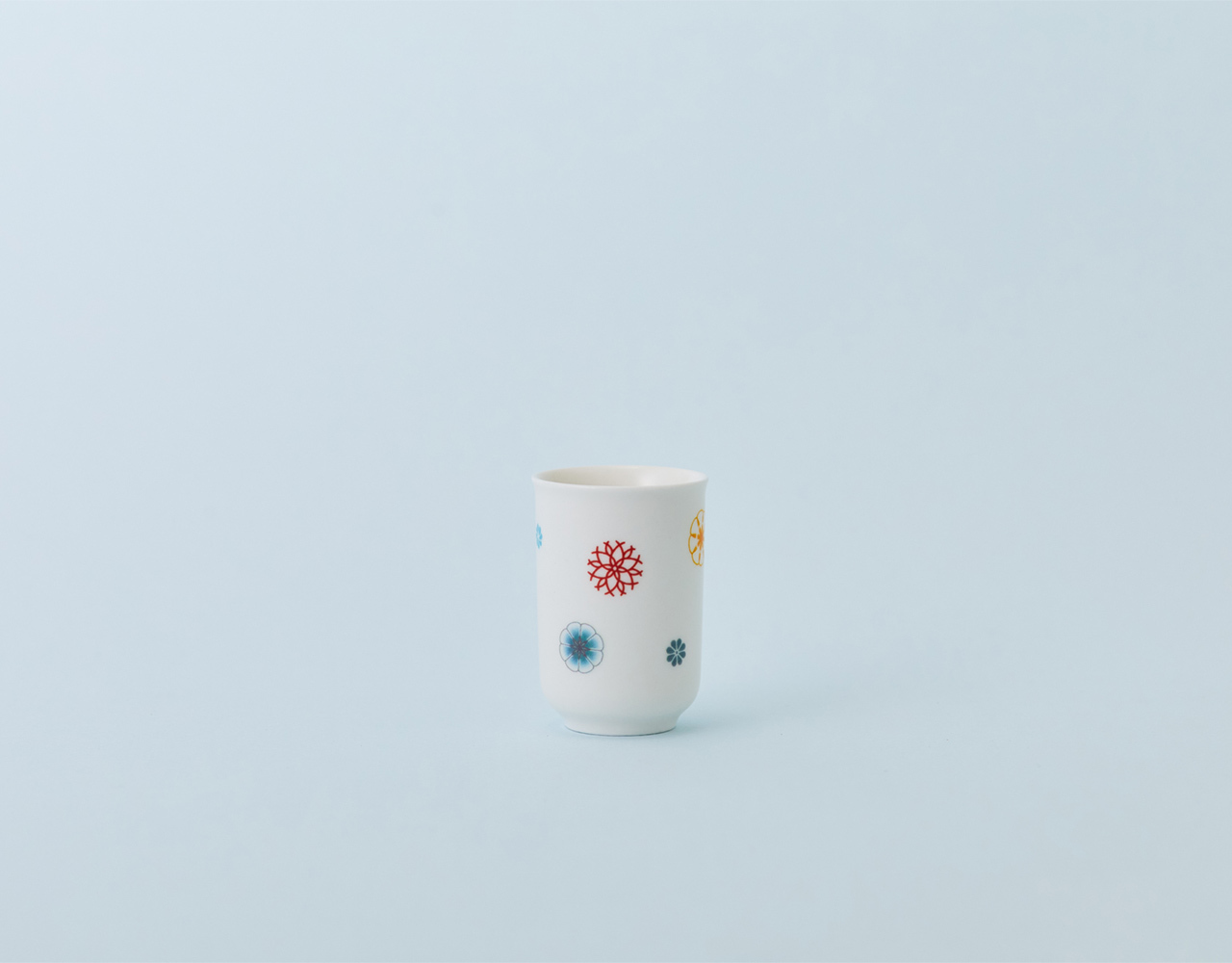 手まり柄　聞香杯　¥825