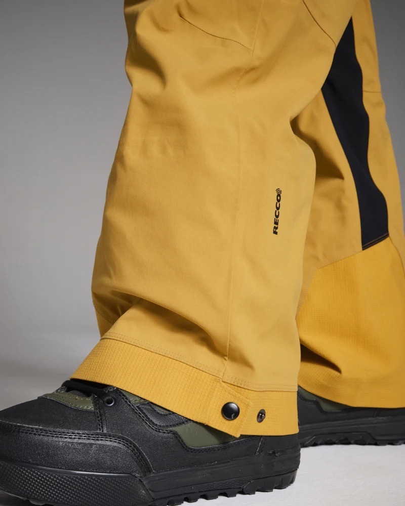 TechSteelⓇ by FOV カフ＆キックパッチで圧倒的な耐久性