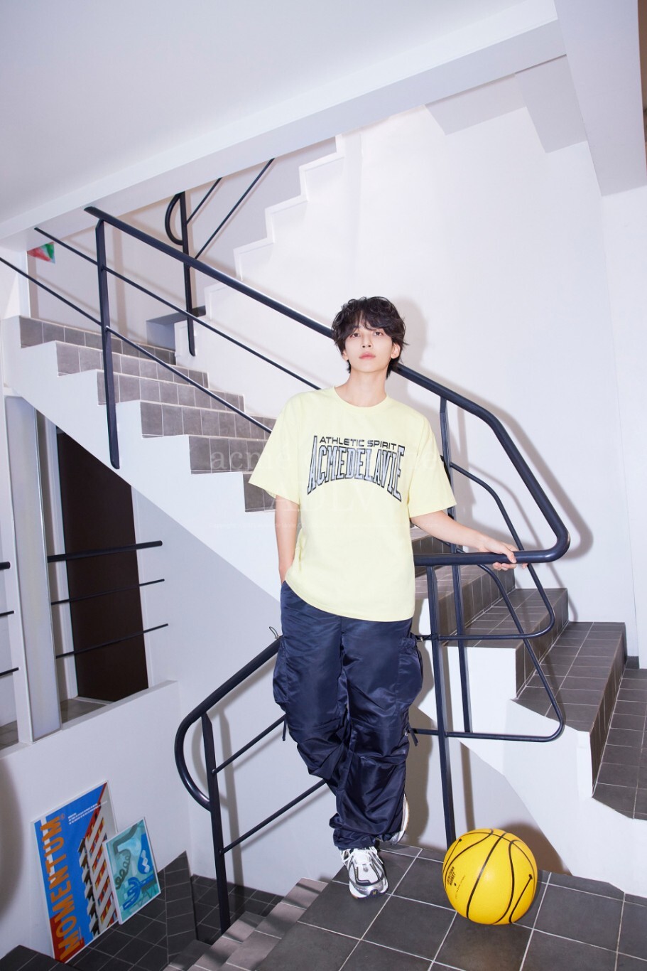 Reinsein 】新品 ベスト ブラック SEVENTEEN ジョンハン - メルカリ