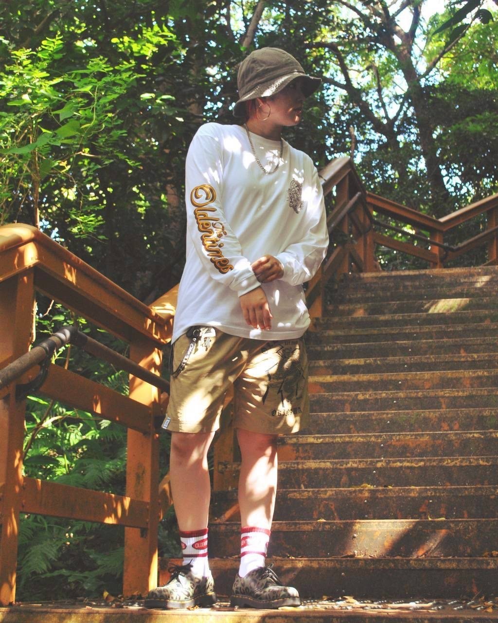 WHITE:164cmLサイズ着用