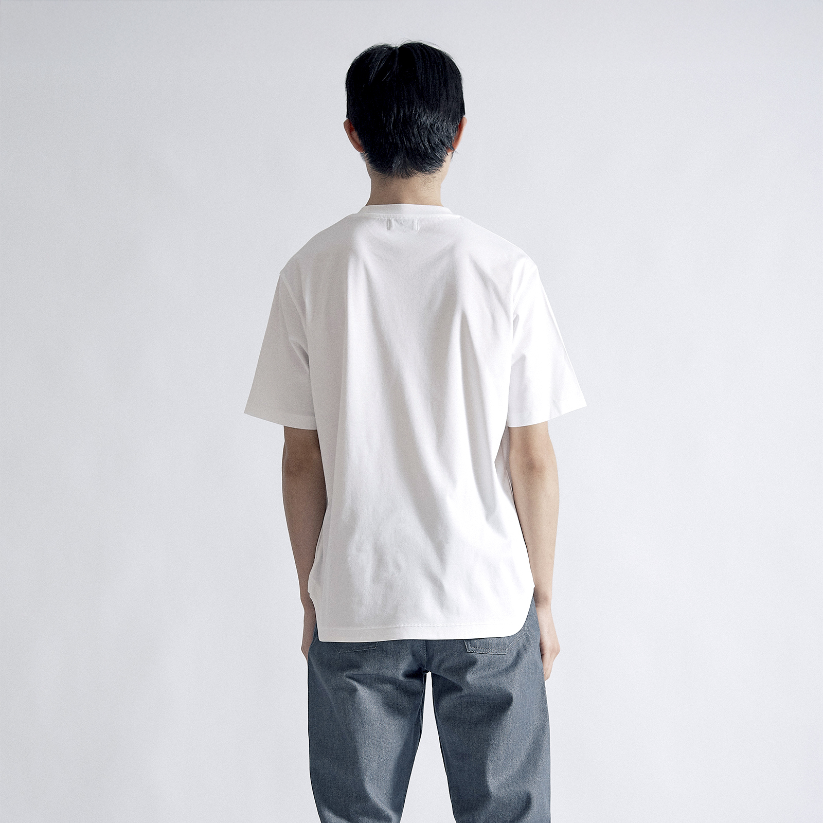 MODEL：188cm・SIZE4/XL