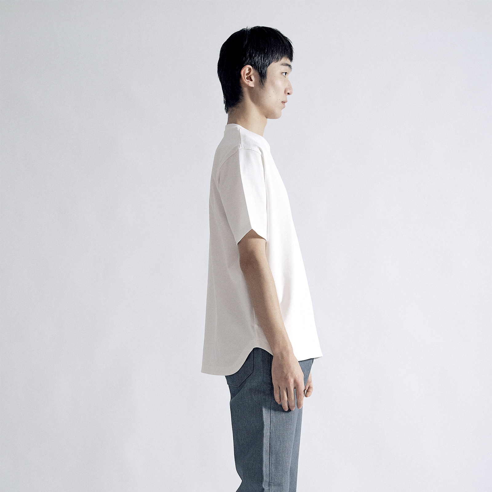 MODEL：188cm・SIZE4/XL