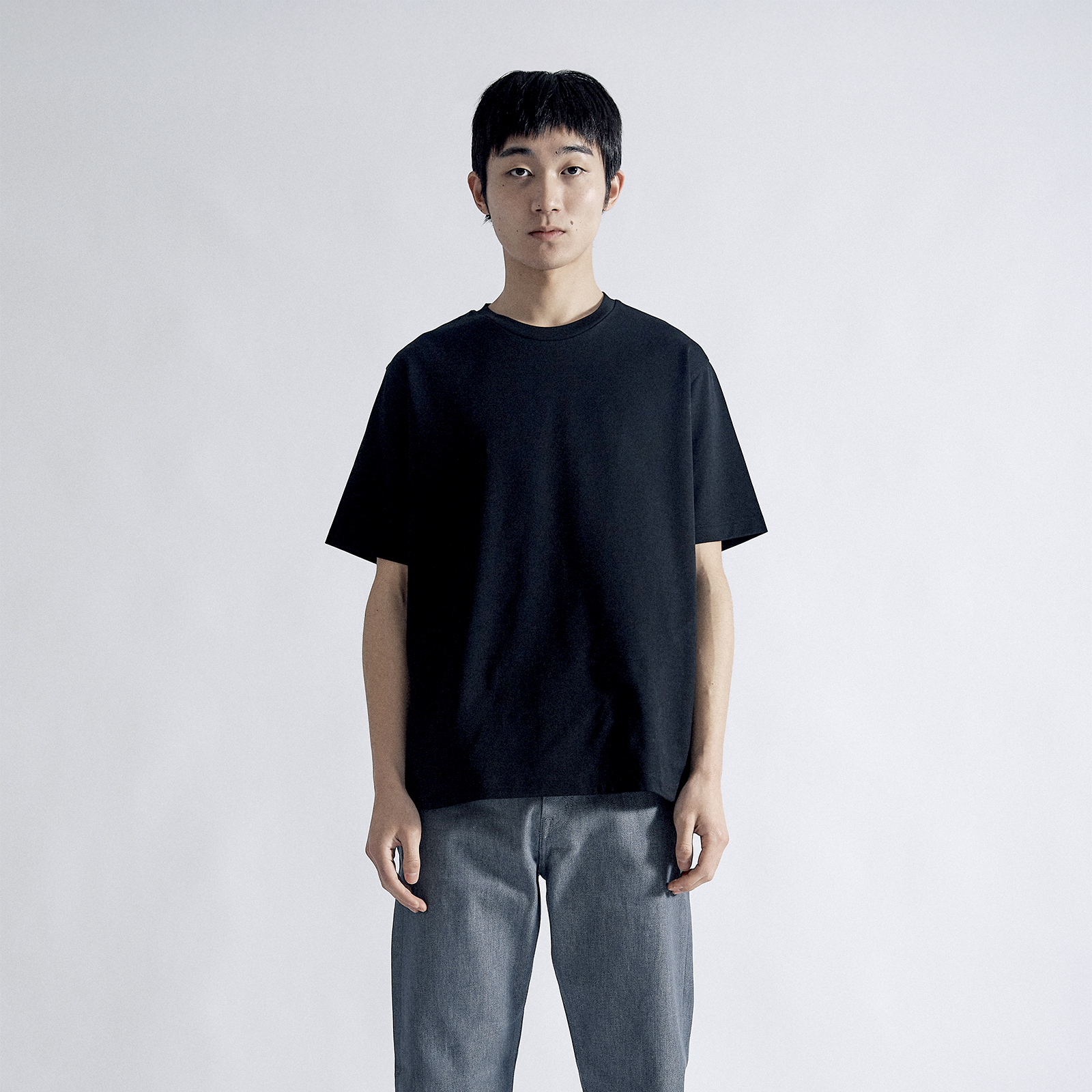 MODEL：188cm・SIZE4/XL