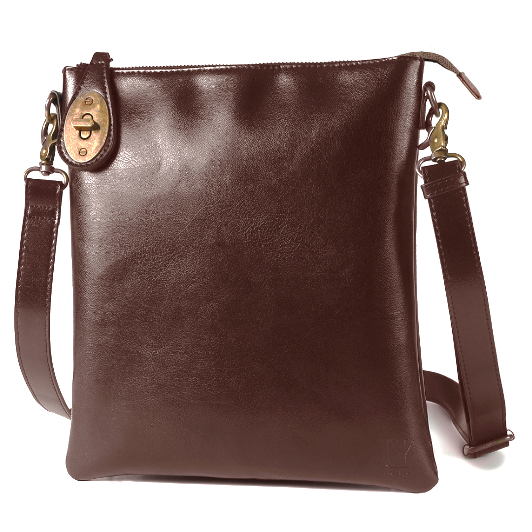 ブラウン（BROWN）