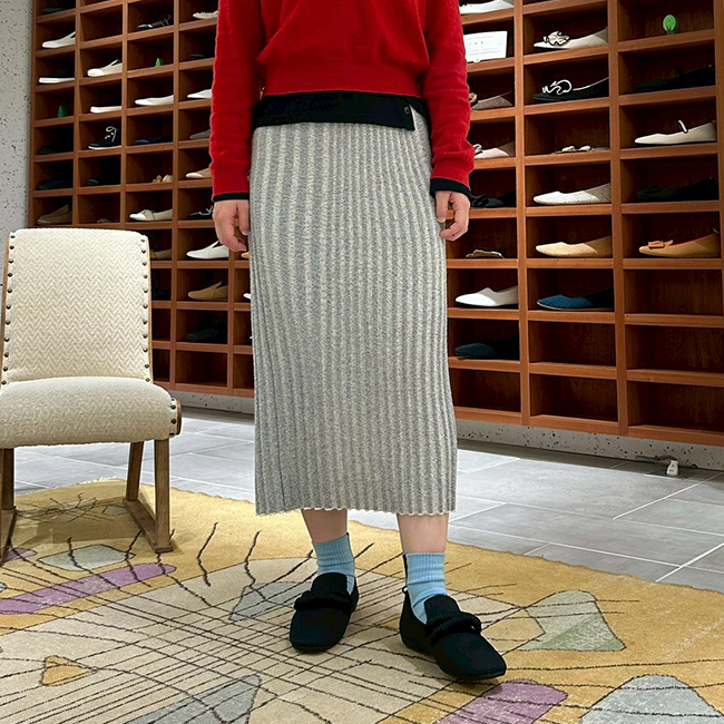 足のサイズ24cm / 着用サイズ38