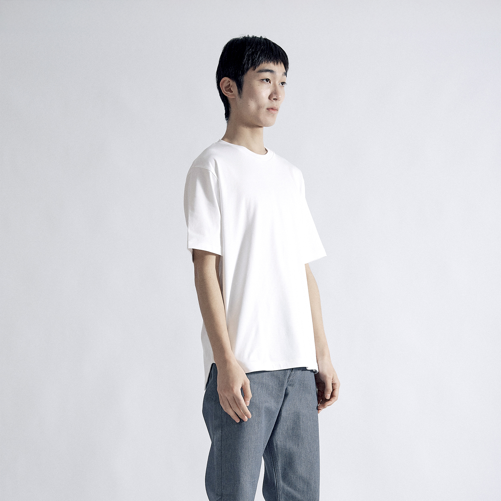 MODEL：188cm・SIZE4/XL