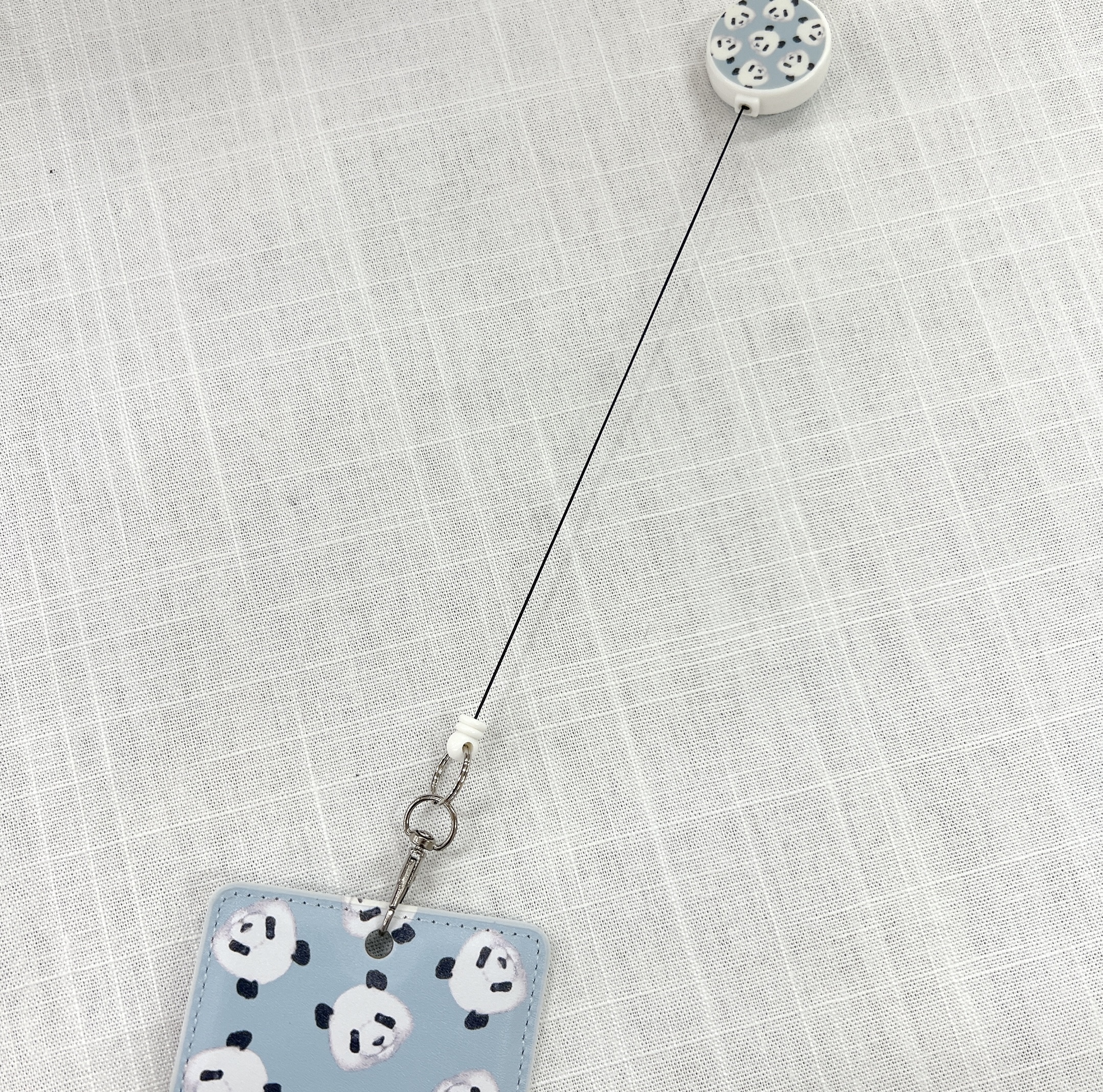 コードリールがビヨーンと75cmも伸びます