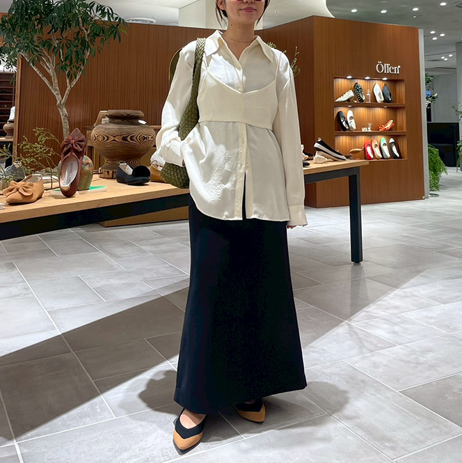 足のサイズ23cm / 着用サイズ37