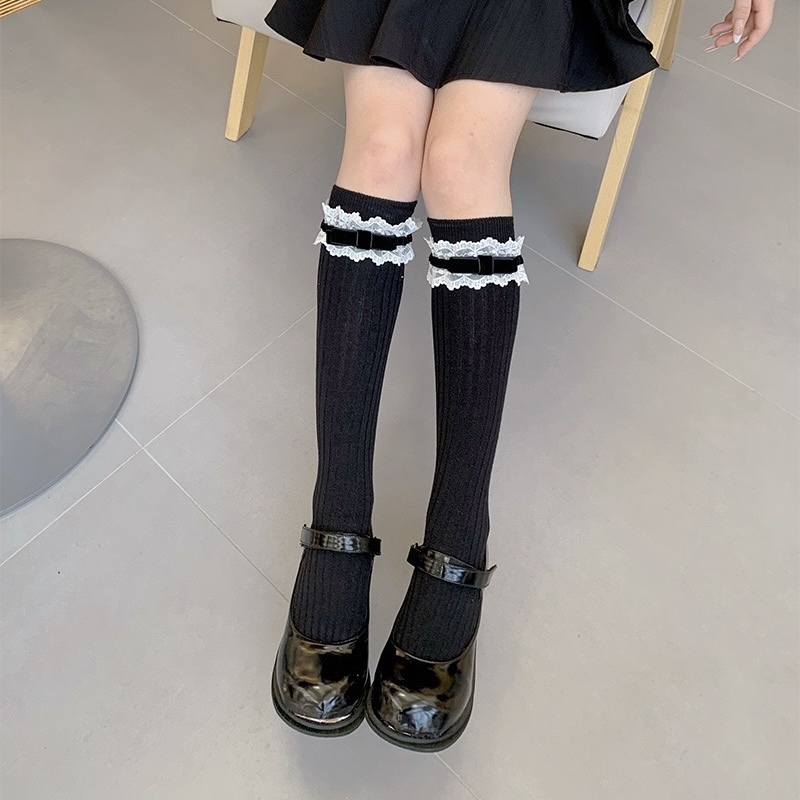 ブラック