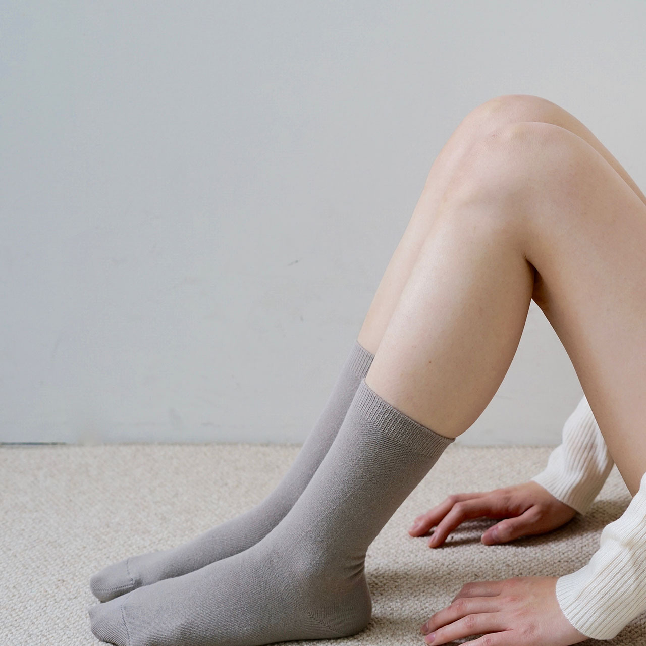 着用カラー：Gray Beige