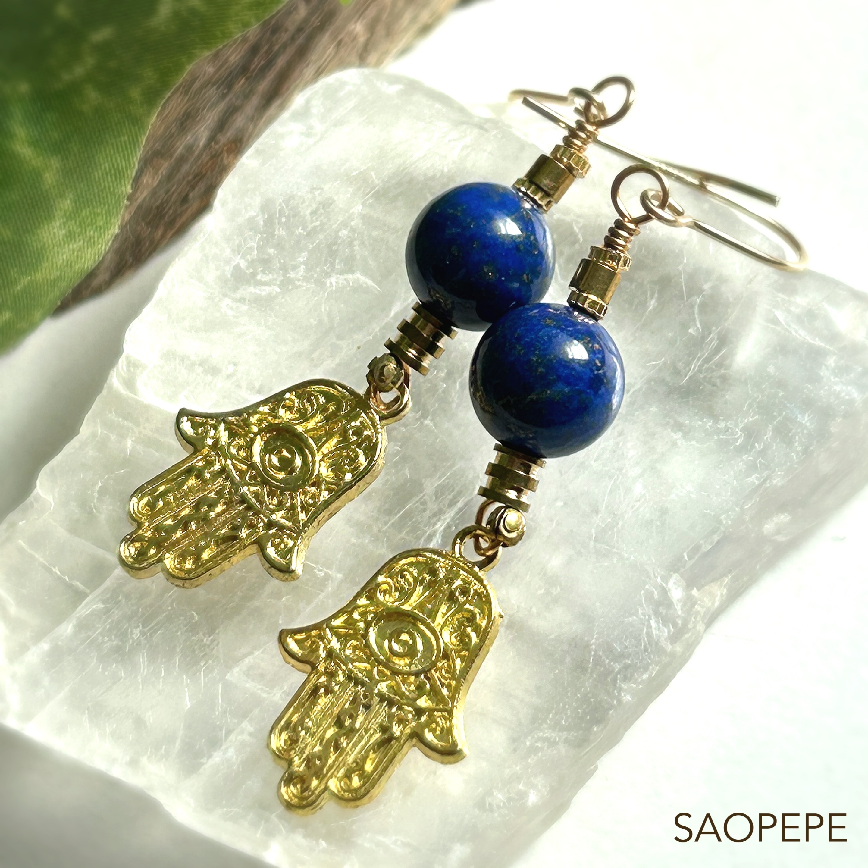 伝統のアフガニスタン産ラピスラズリ