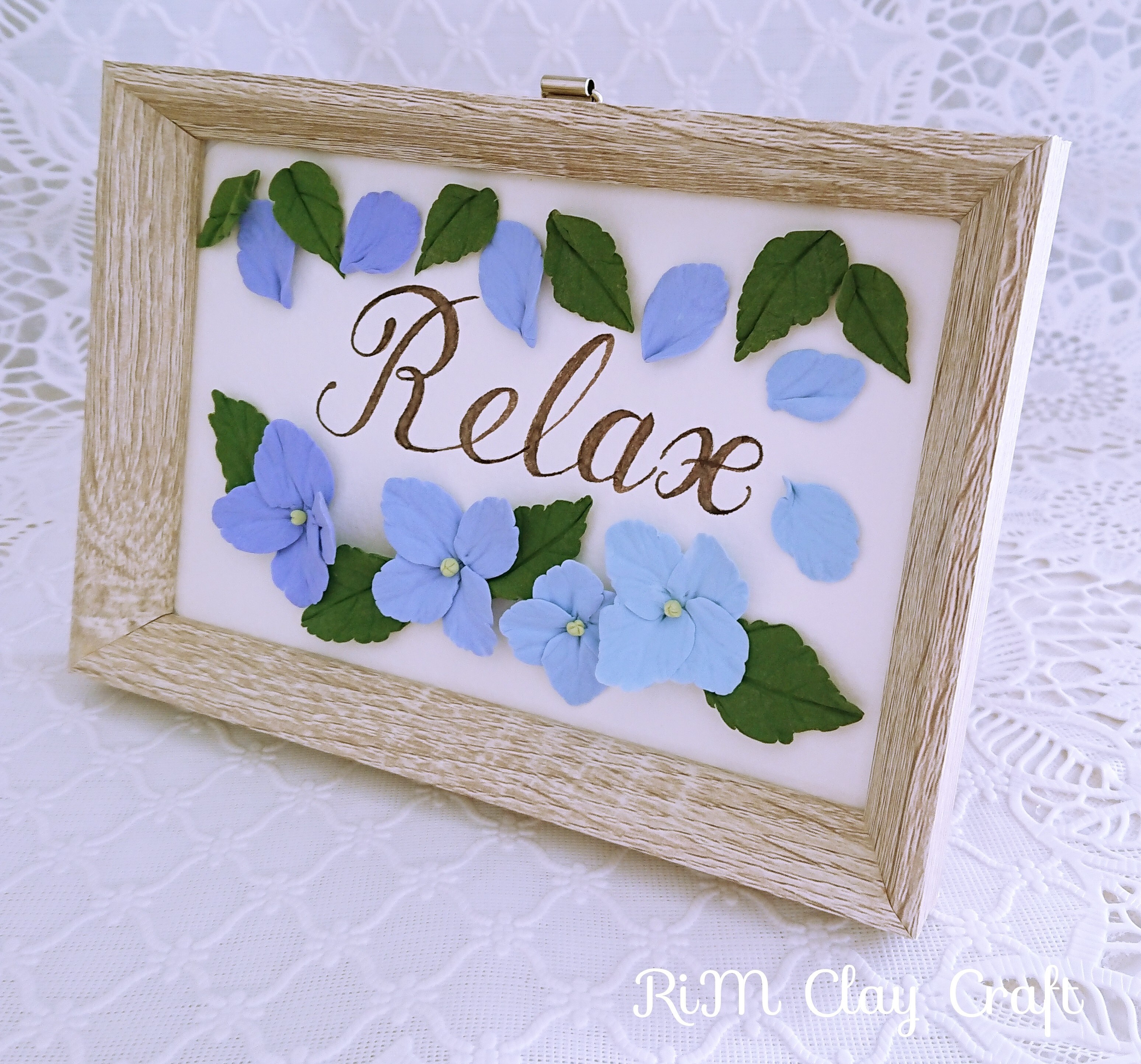 はがきサイズのフラワーフレームです