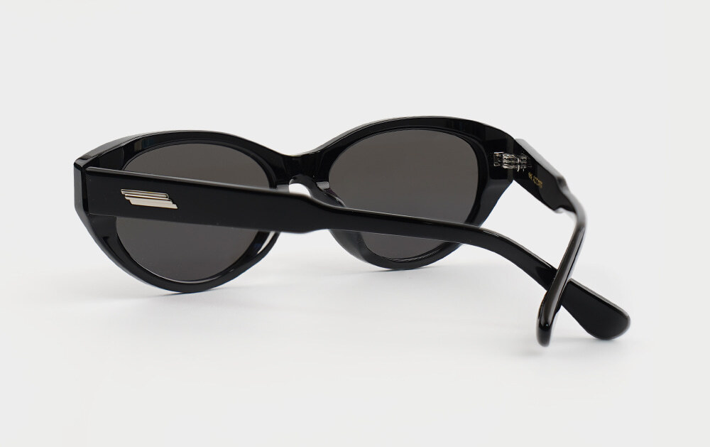 Col.1 Black-Smog